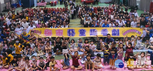 楊梅校園藝術巡演 創意劇團帶動親子共學