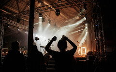 買演唱會視線不良區如開盲盒 消基會籲文化部修法要業者揭露視線遮蔽比例