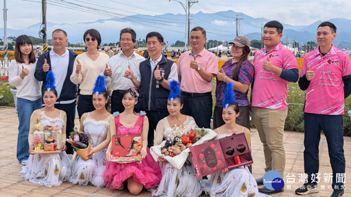 花海盛放吸人潮! 新社豪送500條杏鮑菇香腸 橘紅花浪本週最美