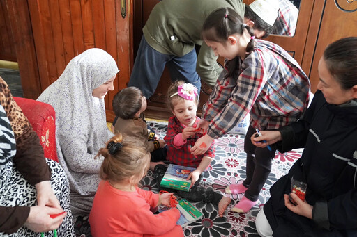 土耳其慈濟與世華會關懷弱勢家庭與孤兒