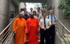 斯里蘭卡強帝瑪法師蒞臨慈大 進行國際交流座談