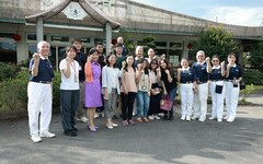 臺北市社會局團隊 參訪慈濟內湖輔具據點運作