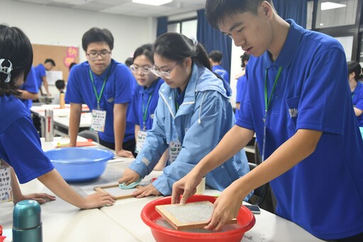 慈大學群夏令營 超過百名越南高中生遊學台灣