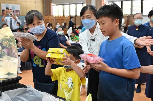 宜蘭縣長出席慈濟七月吉祥月祈齋戒祈福會