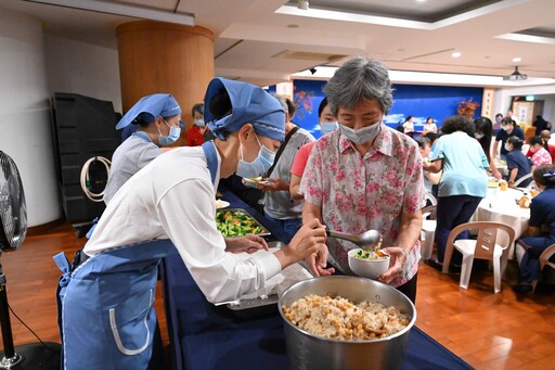 豐原靜思堂在古箏輕彈聲樂中舉辦祈福蔬食饗宴