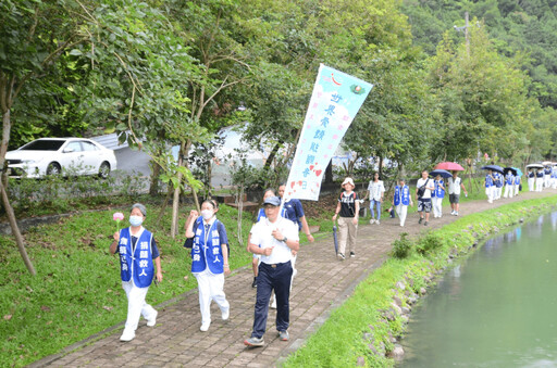 宜蘭志工雨中健走宣導 造血幹細胞捐贈驗血建檔