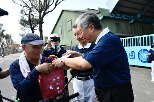 山陀兒重創高屏 大林慈院安心家訪助清理校園