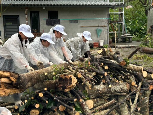 慈大師生如及時雨 出師三路線協助鄉親災後復原