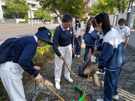 友愛鄰里善循環 臺南慈中掃街做好厝邊