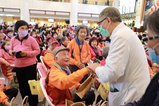 活躍老化 台中慈院高齡友善成果發表滿堂彩