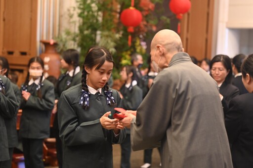 慈大附中歲末祝福 同理感恩迎接新年