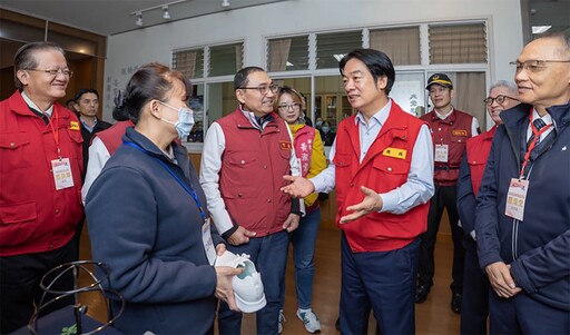 賴總統出席板橋防災協作中心肯定慈濟防災效益