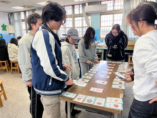 花蓮家扶舉辦寒假獎助學金說明會 助青年追夢不害怕