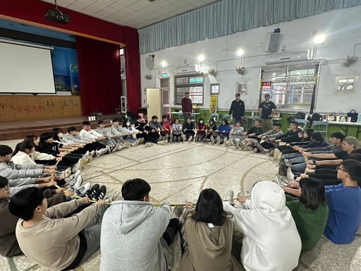 花蓮家扶舉辦寒假獎助學金說明會 助青年追夢不害怕