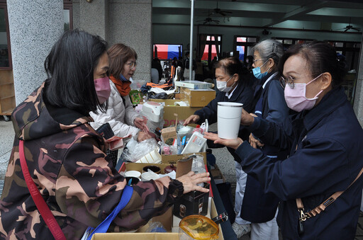 慈濟安平元宵市集義賣 助地震災民災後復原