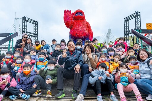 台東縣長參訪台灣燈會 桃園市市長激發城市創新