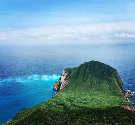 龜山島鯨艷再現 3月1日開放登島