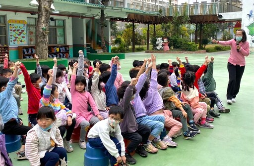 推動母語傳承 中崙圖書館「春天的花蕊」活動