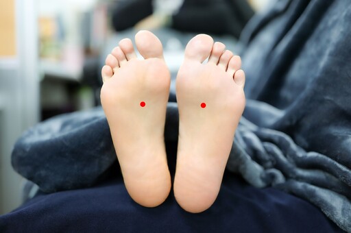 兩穴道改善手腳冰冷 花慈中醫分享換季養生秘訣