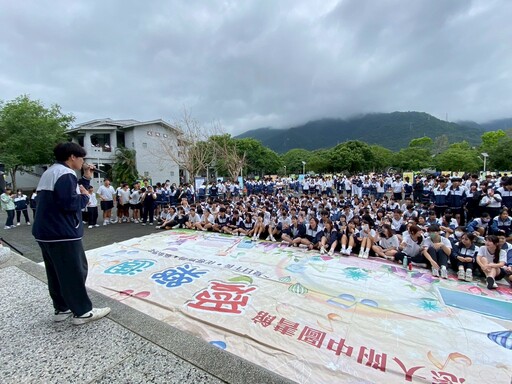慈大附中「閱讀市集」創意閱讀打開世界視野