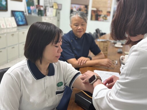 畢業前夕送暖禮 慈懿會溫情陪伴見證愛的起步