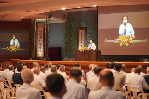 大林慈院團隊在彰化靜思堂談有溫度的預防醫學