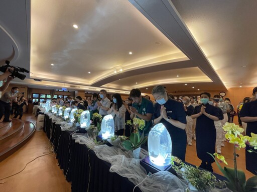 慈濟基隆靜思堂浴佛 溫馨五月與佛相遇為世界祈福