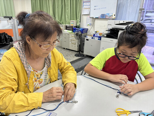 為孫子站起來 世展會家庭培力暨生計發展計畫