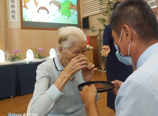 竹山靜思堂朝山浴佛 感念佛恩、親恩、眾生恩
