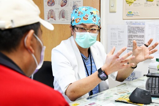 感謝生命的再造 鄭先生捐款回饋大林慈院團隊