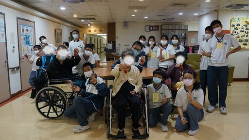 幸福祖孫情 慈大附中志工隊用愛打造溫暖時光