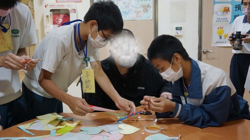 幸福祖孫情 慈大附中志工隊用愛打造溫暖時光
