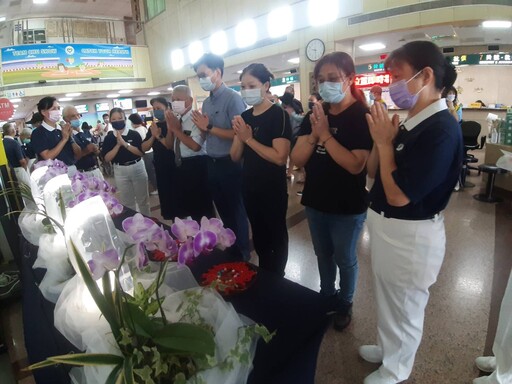 慈濟與竹山秀傳辦行動浴佛 祈願身心清淨健康