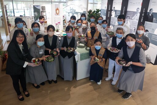 端午新食尚 花蓮慈院「蔬喜蛋糕」上桌