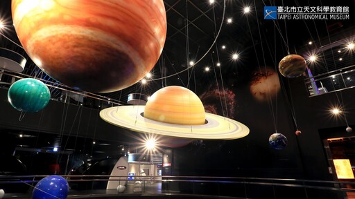 臺北天文館6月假日導覽介紹八大行星與節氣知識