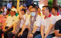 慈濟人醫會柬埔寨義診看見用愛鋪路的台資企業