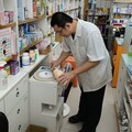 中區兩位藥師柬埔寨義診行用專業守護病患