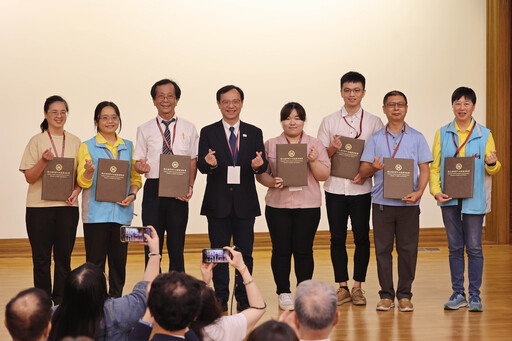 愛在偏鄉蔓延 醫療影像見證健保30年守護之路