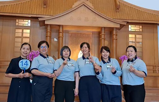臺東慈濟居家長照機構林雅雯榮獲傑出新人獎