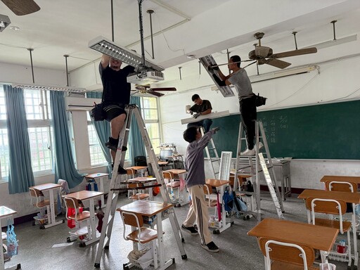 台積電慈善基金會協助臺東縣汰換教室燈具