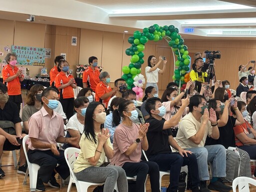 他們都是大愛的孩子 臺中大愛幼兒園學童畢業了