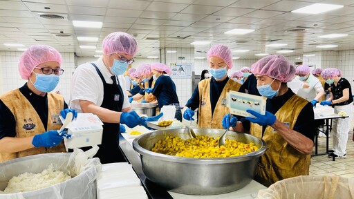 丹娜絲風災 慈濟陸續提供熱食便當親送災區