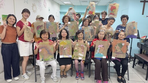 自畫像共創展 文化交會多國女性與孩童作品