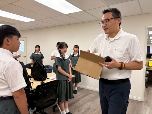從海灘到議會 臺南慈中加州行見證青年影響力