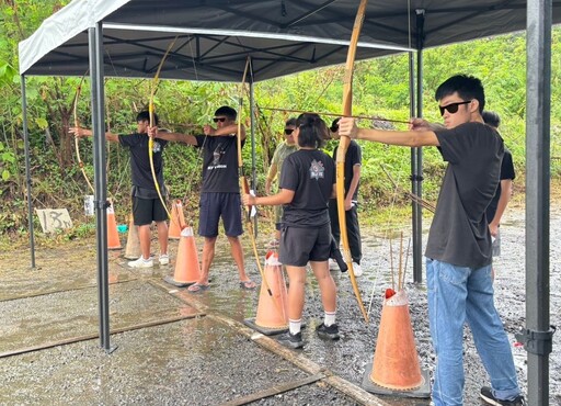 展望會職涯培力 伴青少年學技藝翻轉人生