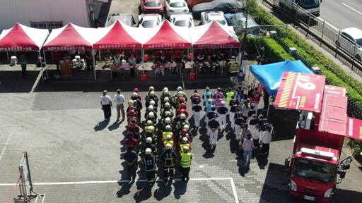 桃園八德靜思堂火警演練 消防弟兄與志工共演練