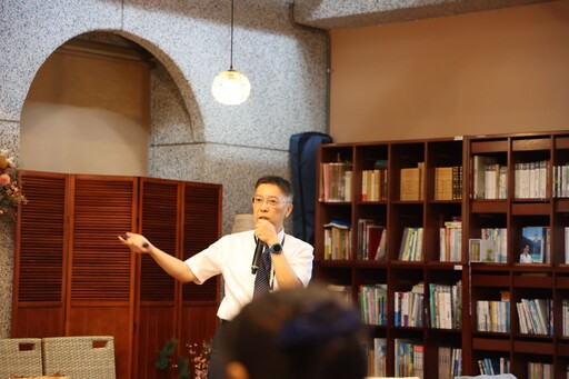 檳城人醫會取經花慈 驚豔創研能力及中西醫合療