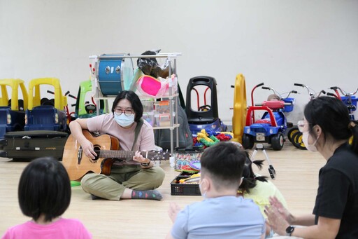 岡山障福推音樂治療 療育對象學習情緒表達