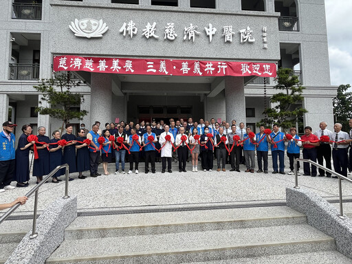 慈濟辦慈善美展暨音樂會 育成清寒學子展長才
