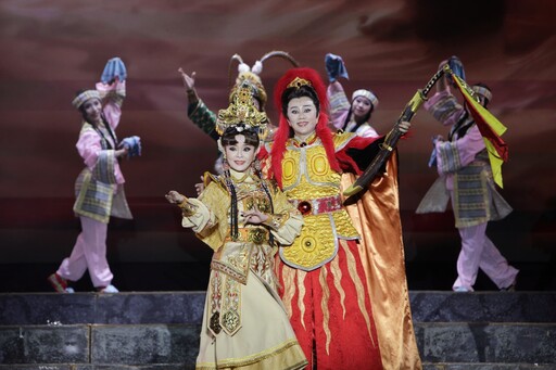 明華園戲劇總團《貓神》魅力席捲庄頭劇場金門演出